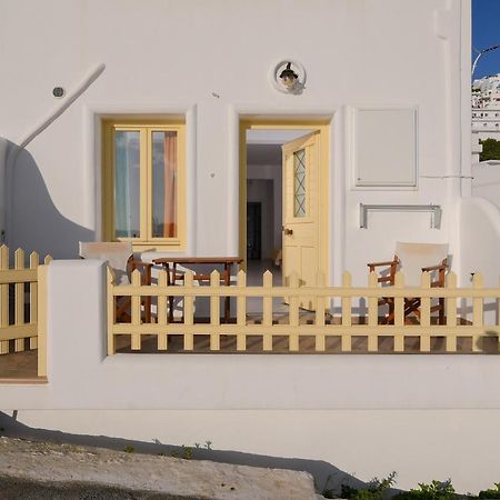Gyrouli 1 Apartamento Pera Gyalos Exterior foto